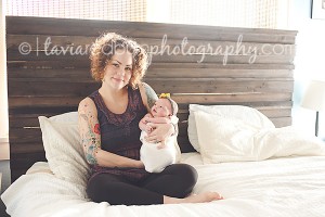 lifestyle with mom and newborn baby girl in okc