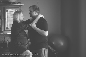 pregnant mom in labor at home