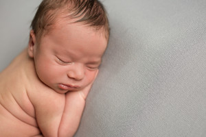 oklahoma city newborn photographer