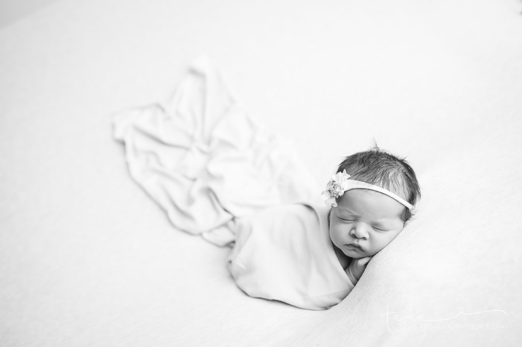 mustang newborn photographer
