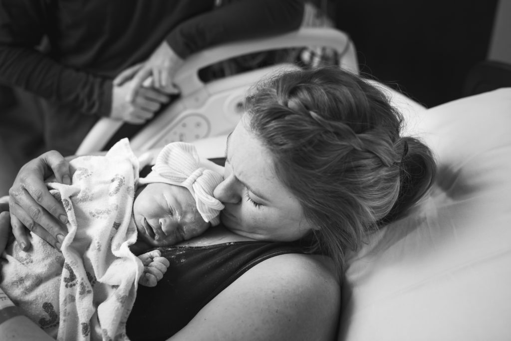 mother and daughter birth photos